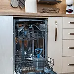 Lux * בנסקו