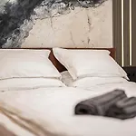 Lux